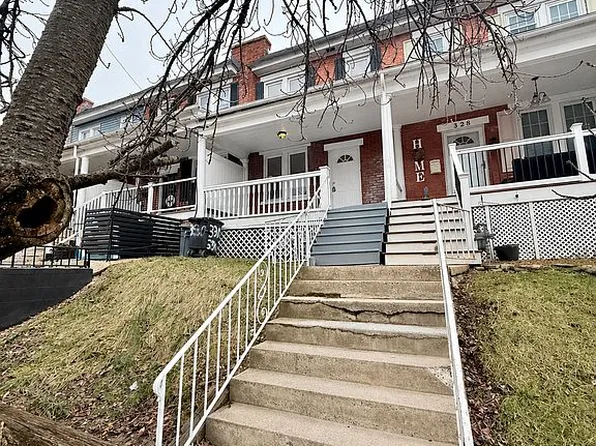 330 New Dorwart St, Lancaster, PA 17603