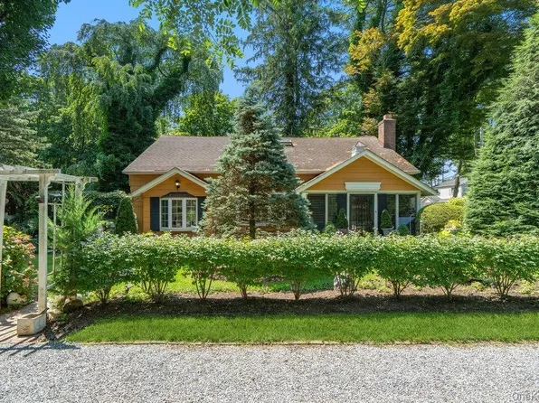 6 Valentine Avenue, Huntington, NY 11743