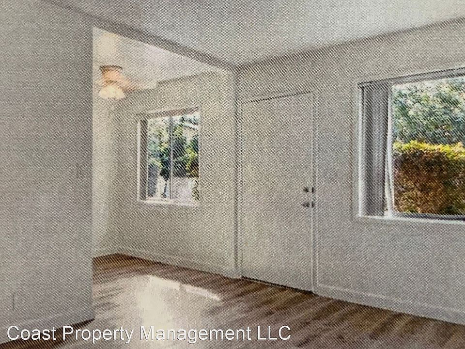 2nd image of 217 Avenida Del Poniente APT B