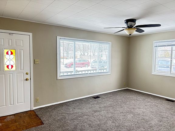 3rd image of 2526 Clara Ave