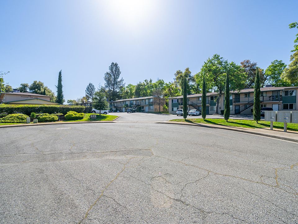 1st image of 545 Wilshire Dr