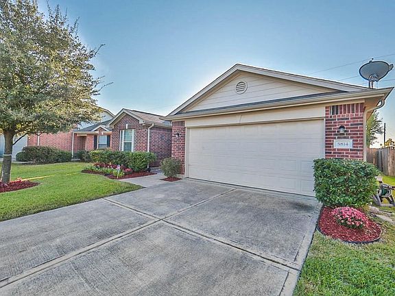 2nd image of 5814 Plantation Crest Dr