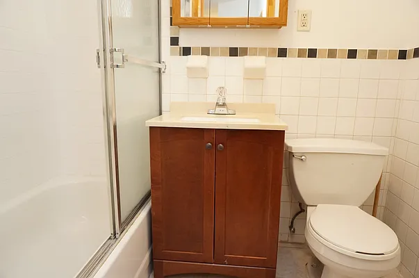 Rented by J Misrahi Realty Corp | media 15