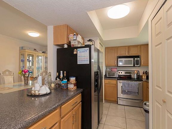 5th image of 4414 Hector Ct APT 1