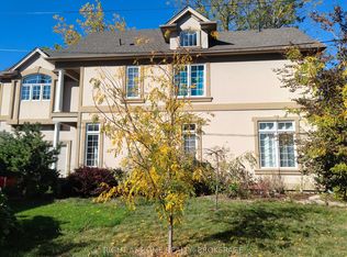 22 Ursula Ave, Saint Catharines, ON L2T 1T1