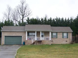 426 Hopewell Rd, Maryville, TN 37801