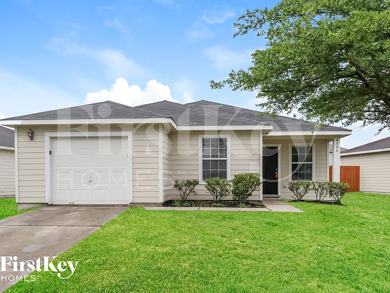 4506 Nueces River Loop — Photo 1