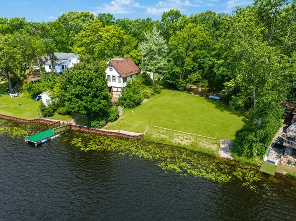 1600 Mull Rd, Tipton, MI 49287