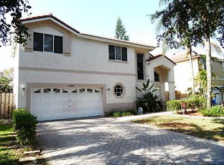 11220 Renaissance Rd, Hollywood, FL 33026