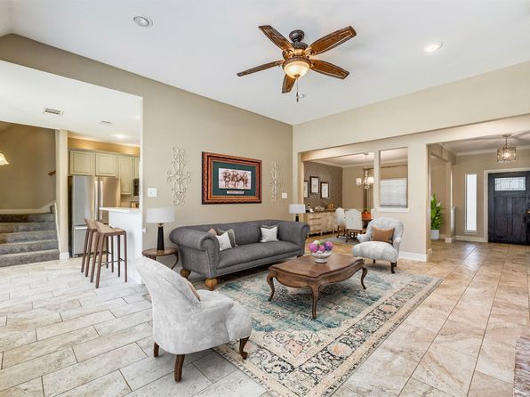 Home for Sale in Arlington TX