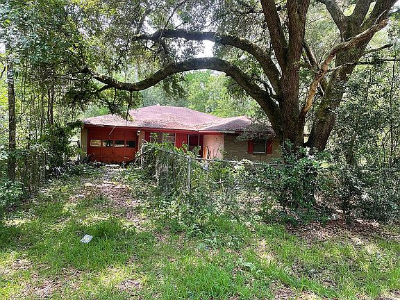 3rd image of 219 County Road 3128