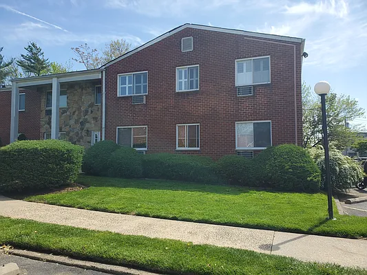 Sold by Amerihomes Realty of NY | media 2