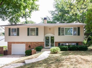 0N255 Peter Rd, Winfield, IL 60190