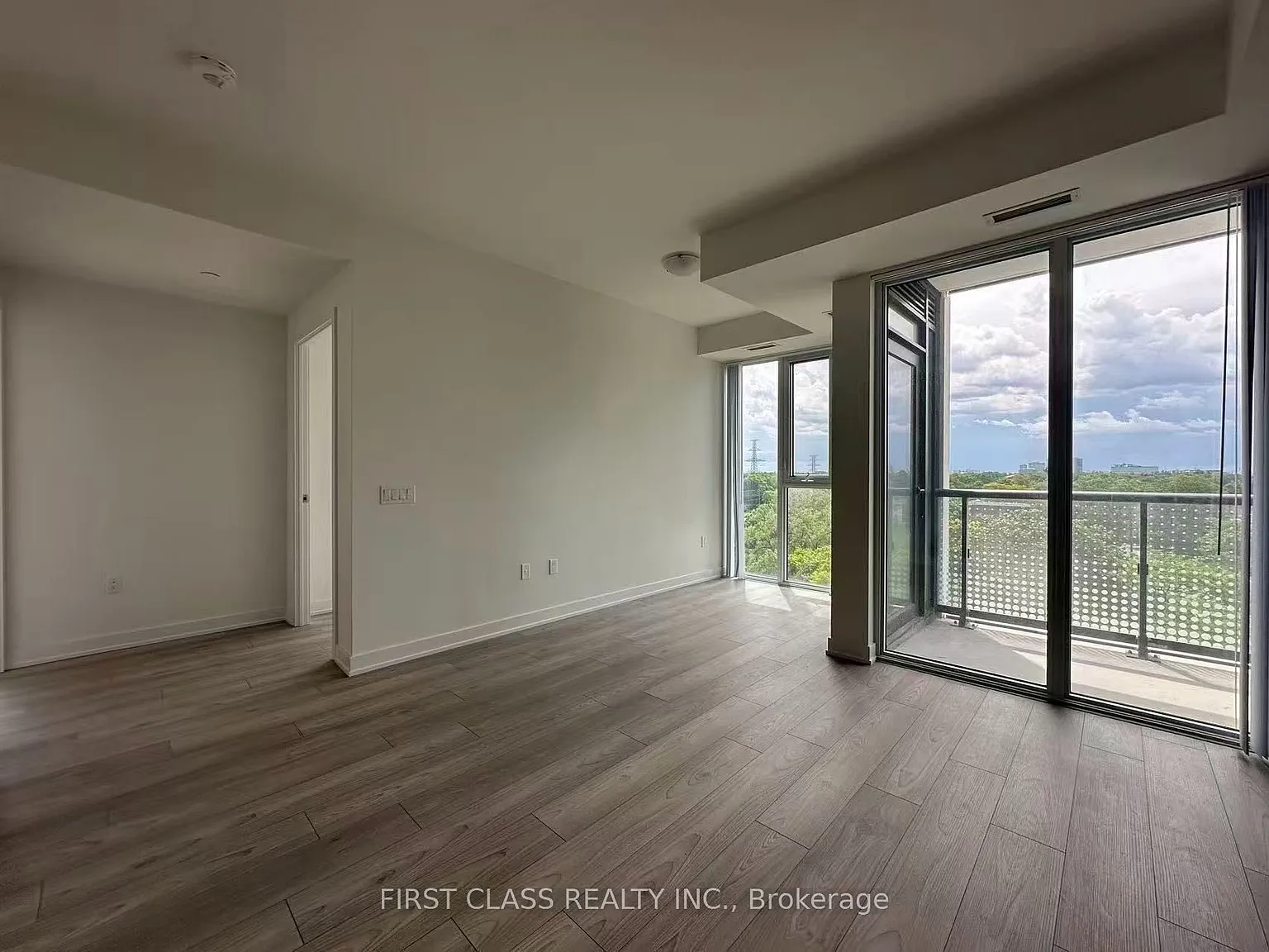 2 bed, $2,750 — Photo 2