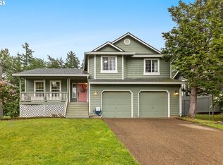1054 SE Beaver Creek Ln, Troutdale, OR 97060
