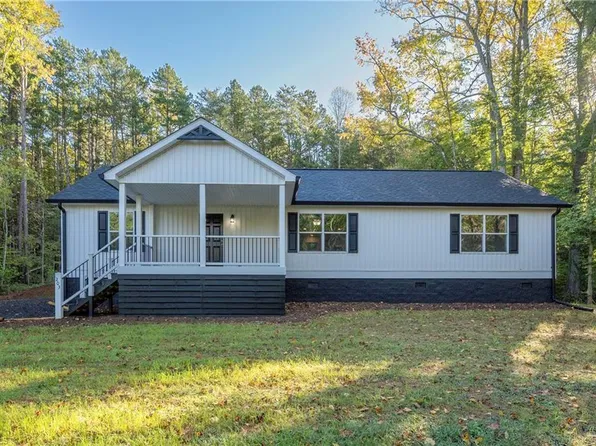 203 Grannaman Dr, Mocksville, NC 27028