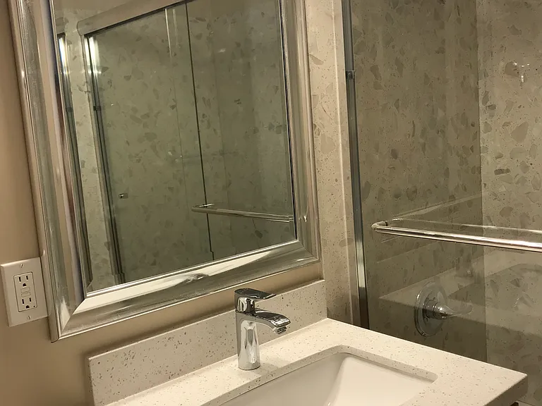 7 Garden Ct #4 — Photo 9