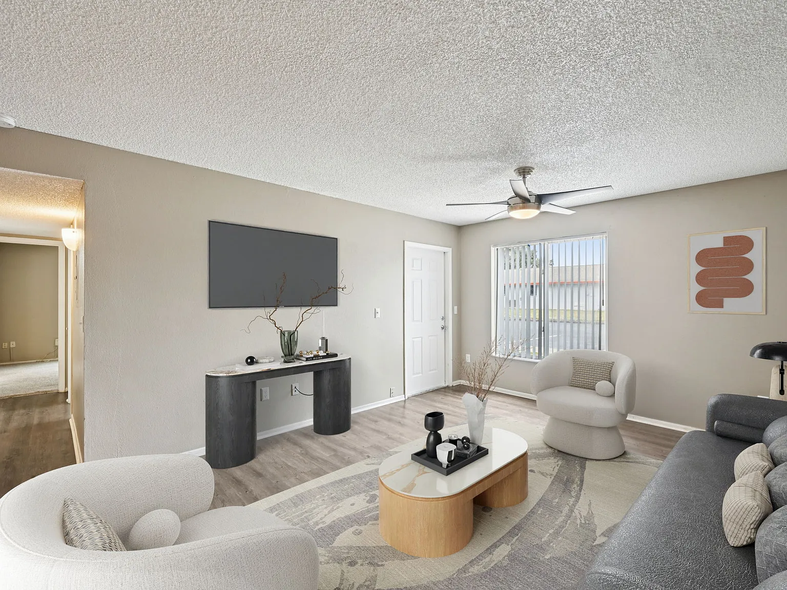 Aaron Lake Apartments — Photo 3