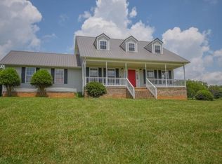207 W Bonnie Johnson Ln, Greeneville, TN 37743