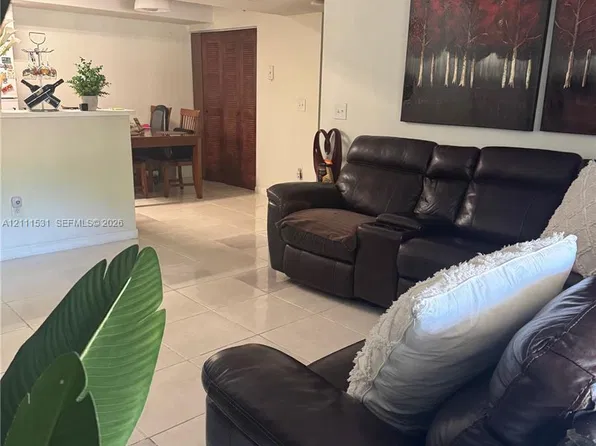 5550 NW 61st St, Pompano Beach, FL