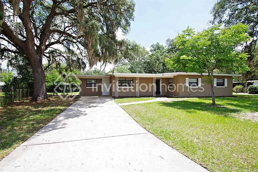 717 Baywood Dr Sanford, FL 32773 — Photo 1