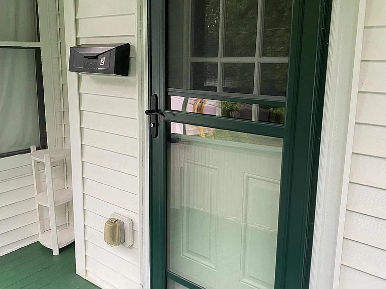 168 Belvidere St #2 — Photo 2