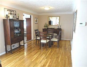 3rd image of 5153 Thornbury Blvd