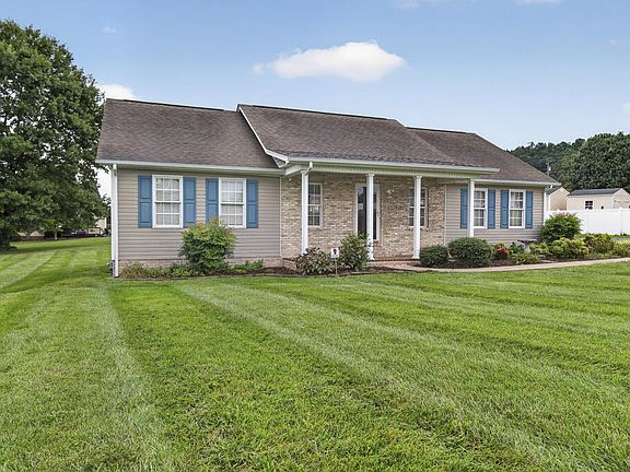 2nd image of 20403 Vances Mill Rd