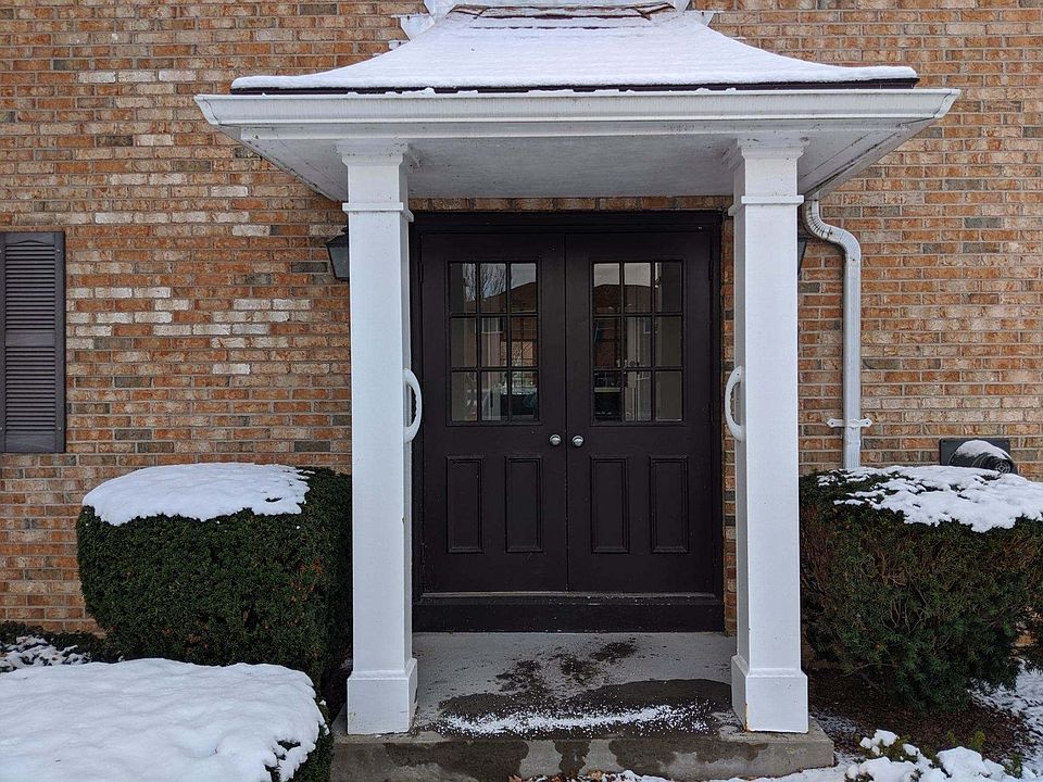 1st image of 130B Holiday Hbr