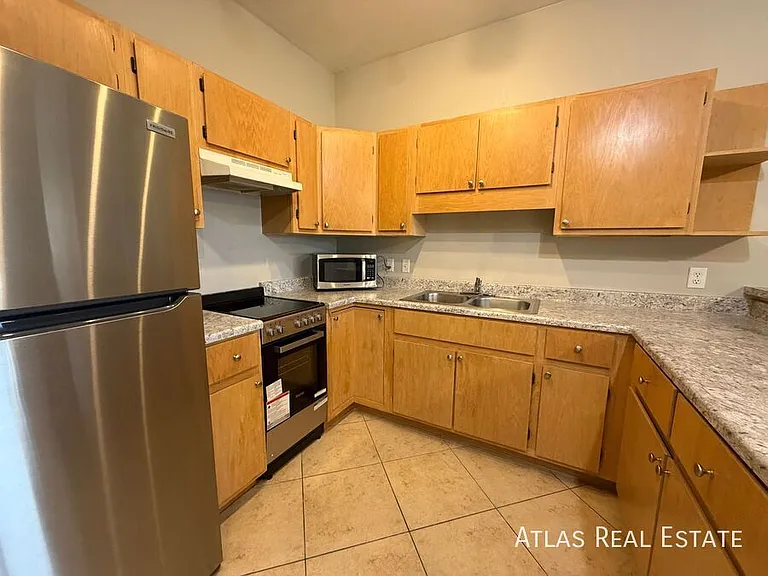311 W Pastime Rd #1 — Photo 13