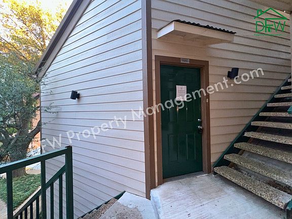 2nd image of 2311 Balsam Dr APT H205