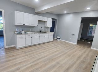 45 Ross St APT 4, Woonsocket, RI 02895