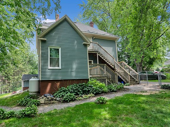 4th image of 139 Skillings Street