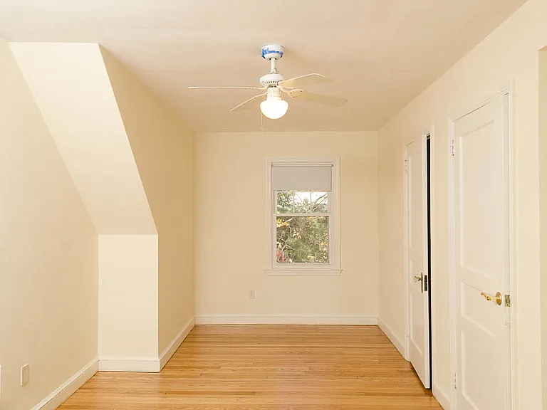 810 Jackson Ave #A — Photo 16