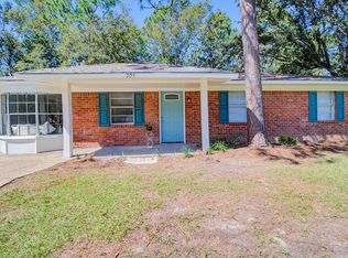 705 Shirley Dr, Gulfport, MS 39503