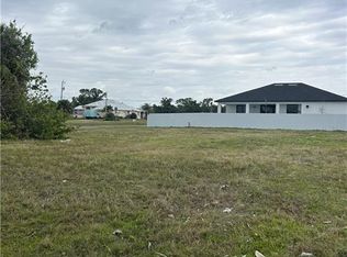 1527 NW 31st Pl, Cape Coral, FL 33993