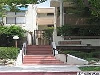 1st image of 540 N Jackson St APT 204