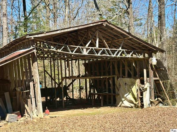 300 Hinton Rd, Quitman, LA 71268