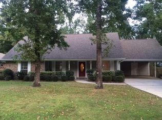 2011 Red Oak Ln, Mandeville, LA 70448