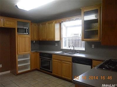 5th image of 1224 Olive St