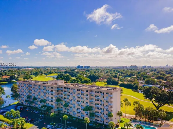 250 Jacaranda Dr APT 508, Fort Lauderdale, FL 33324