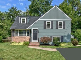 22 House Rd, Morristown, NJ 07960