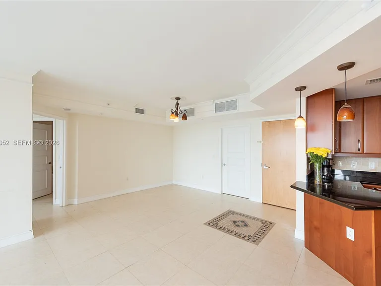 19400 Turnberry Way #1621 — Photo 8