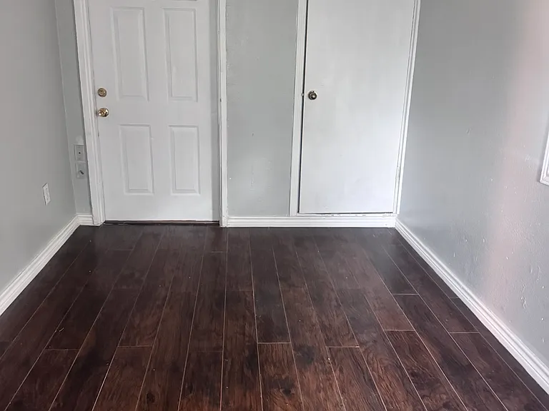 4327 Hughes Dr — Photo 12