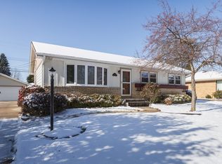 5607 S 34th St, Milwaukee, WI 53221