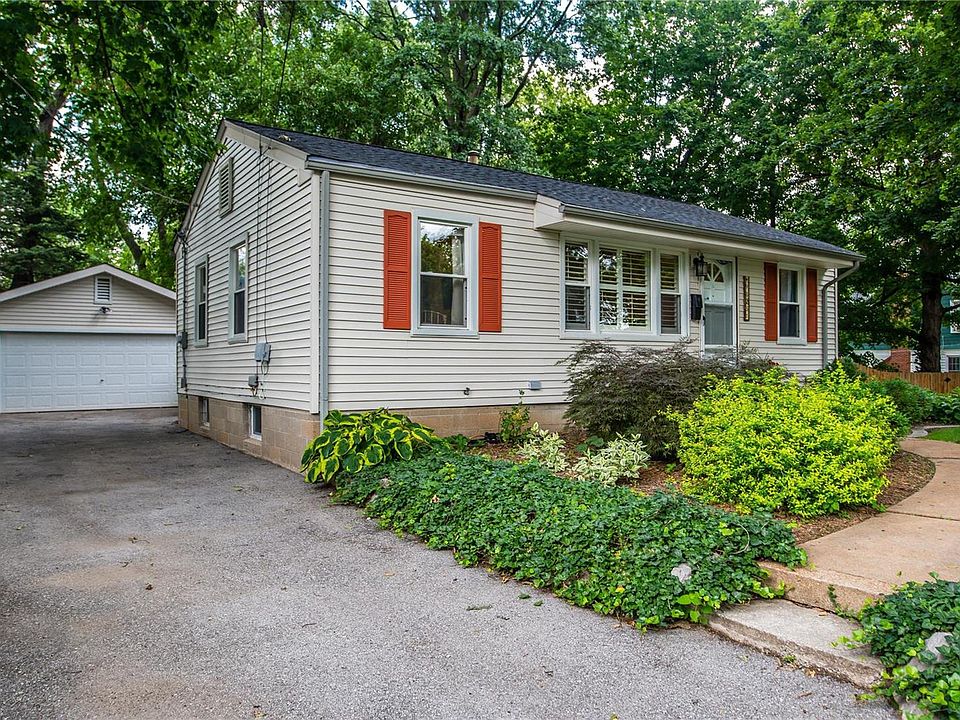 1st image of 9823 Dennison Ave