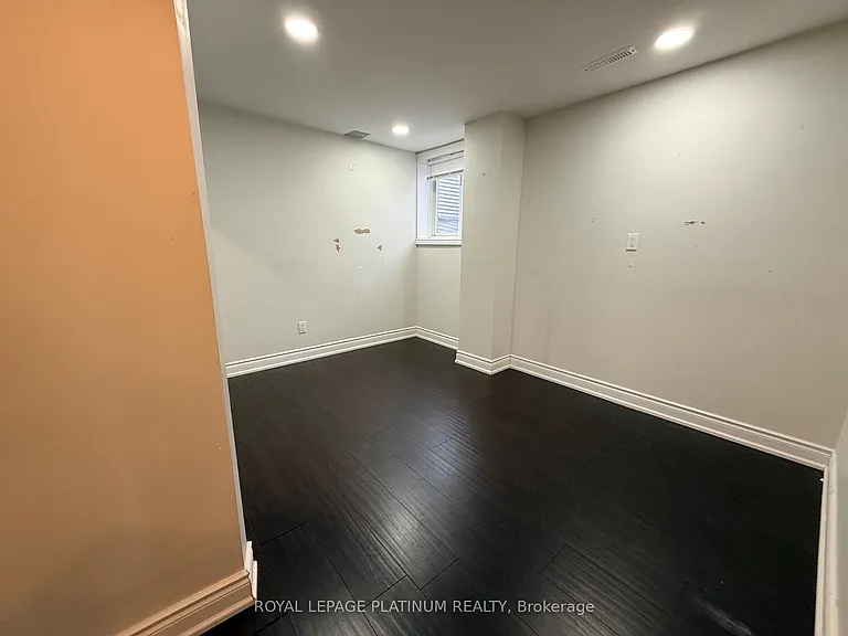 1540 Manorbrook Ct #3BR LOWER LEVEL — Photo 18