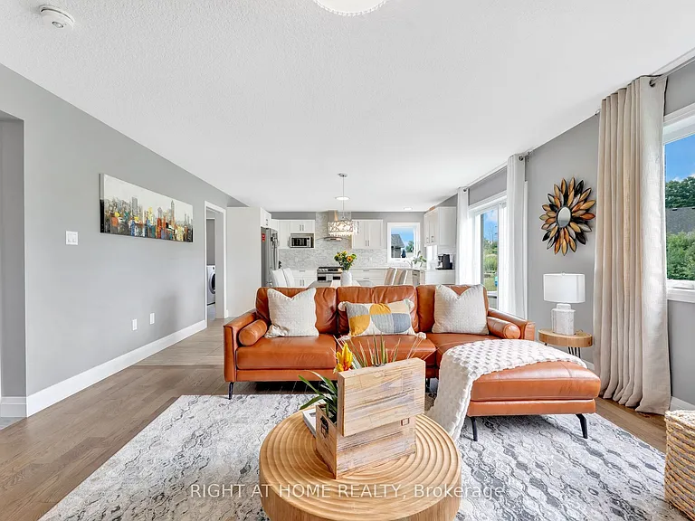 135 Stephenson Way — Photo 19