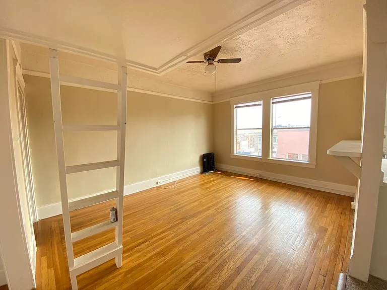 555 OFarrell Street — Photo 16