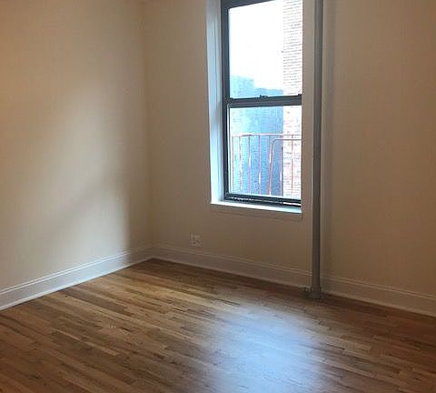4th image of 243 W 21st St APT 4C